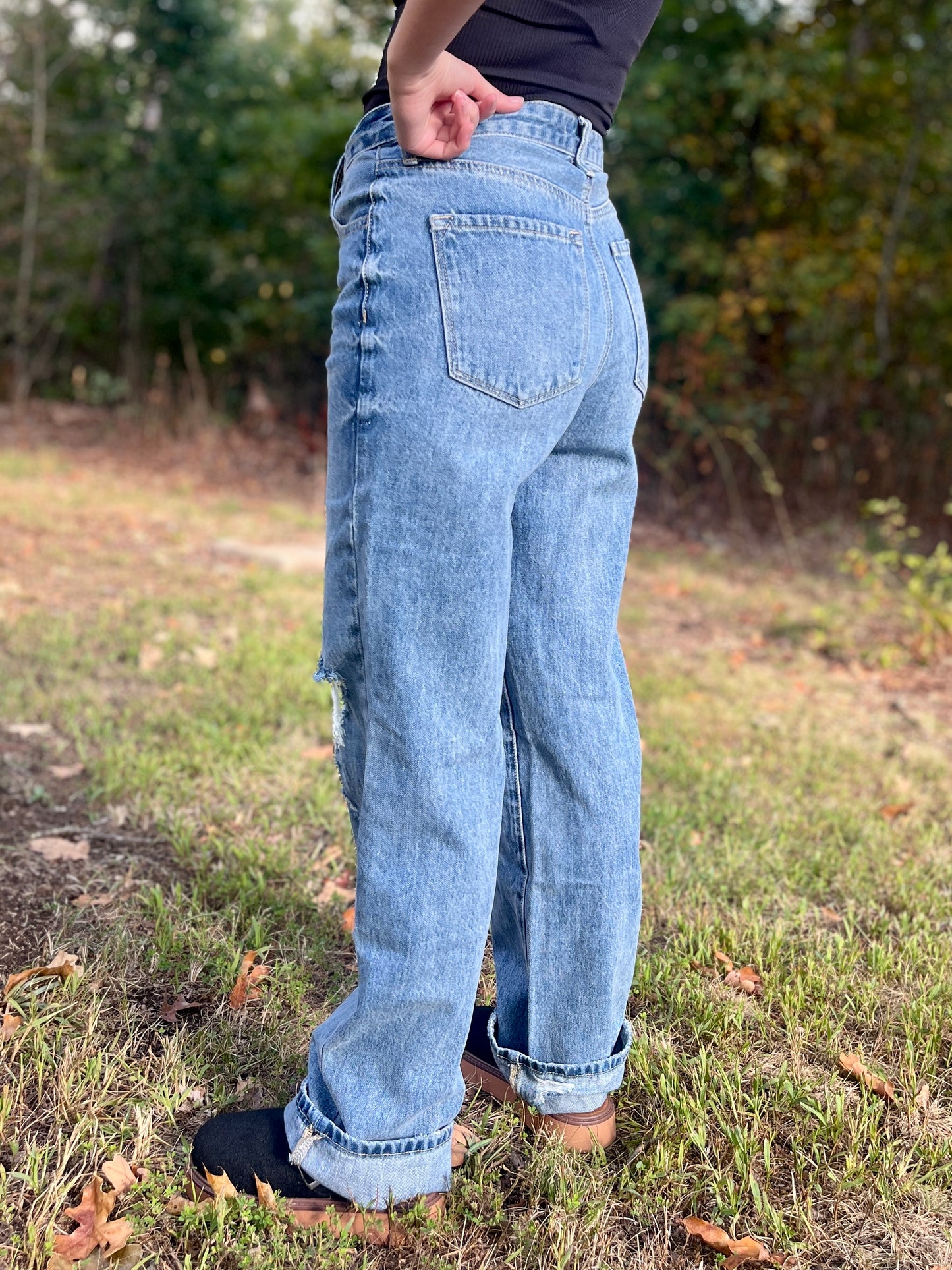 Kancan High Rise 90’s Criss Cross Straight Jeans